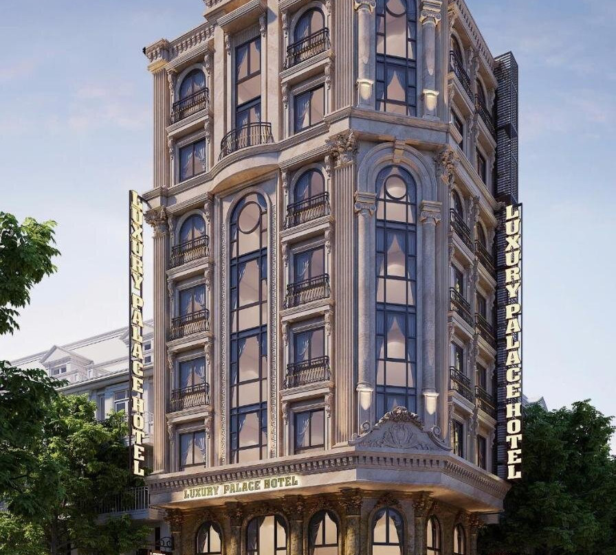 Luxury Place Hotel