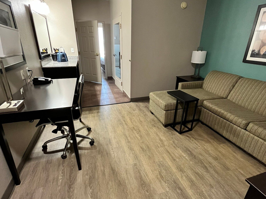 La Quinta by Wyndham Lebanon主图