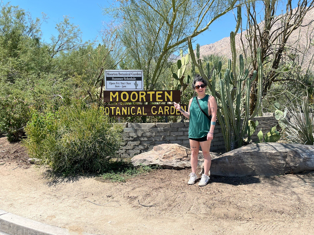 摩登热带植物园-棕榈泉市必去景点