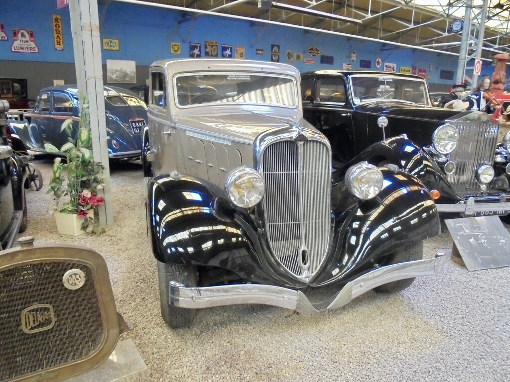 Musée Automobile-兰斯必去景点