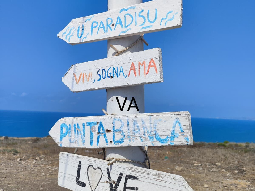 Punta Bianca Beach-Palma di Montechiaro必去景点
