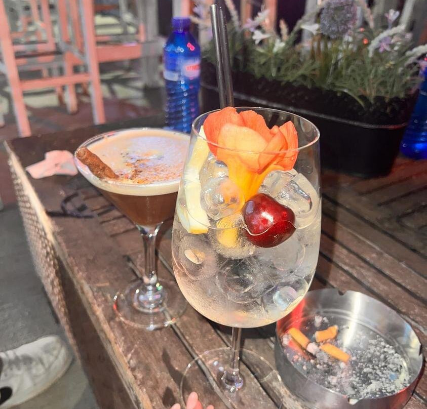 The Street Bar-Nidri必去景点