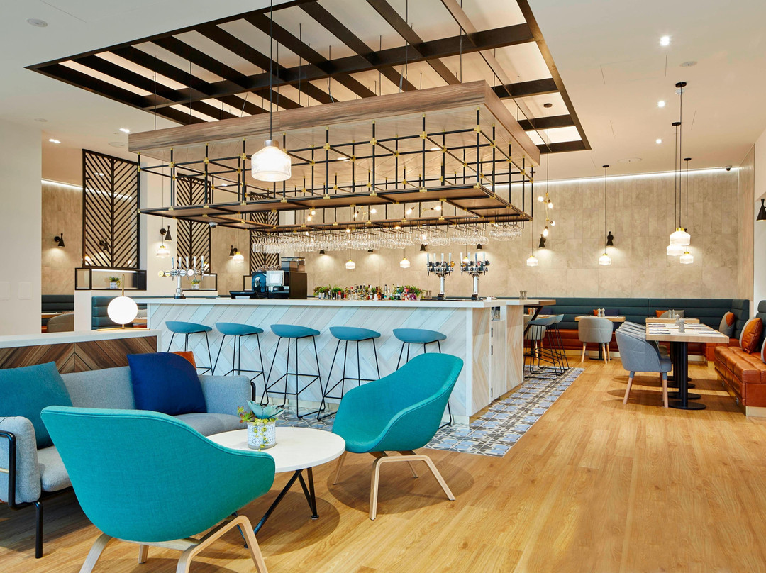 Courtyard by Marriott Luton Airport