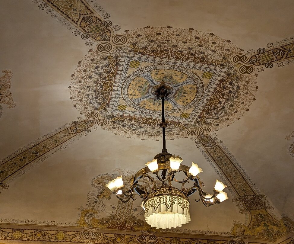 维多利亚酒店主图