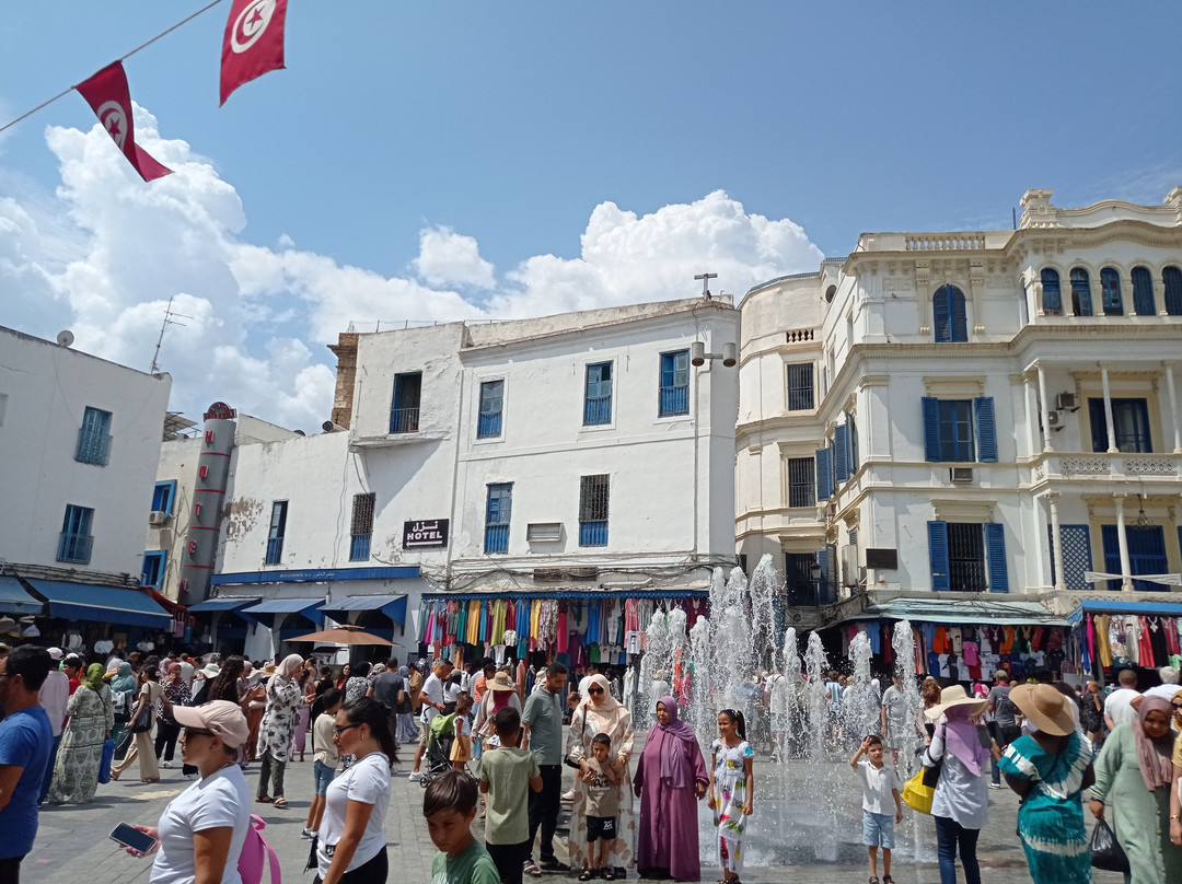 Victoria Square-突尼斯必去景点