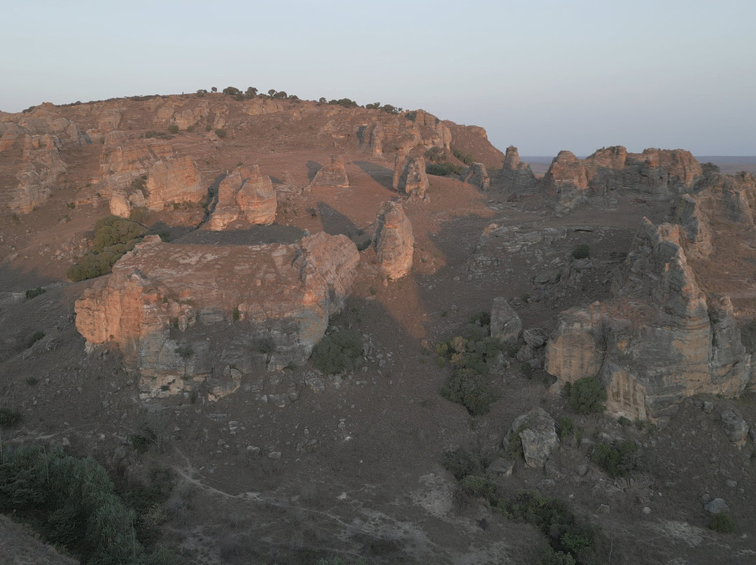Madagascar Green Tours-安齐拉贝必去景点