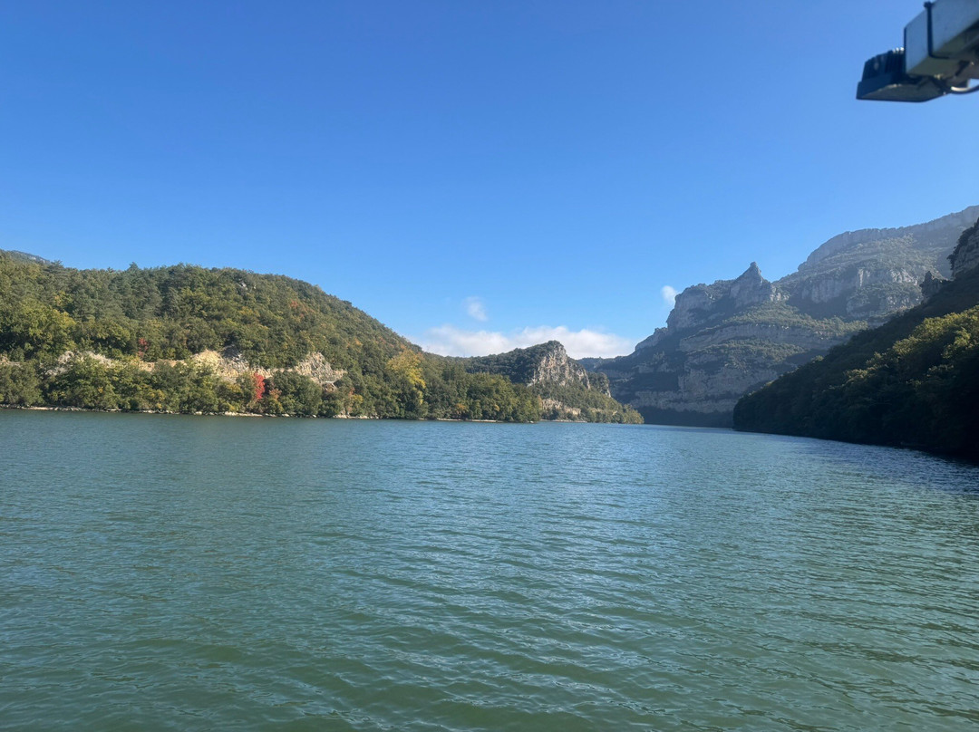 Embalse de Sobron y desfiladero-Sobron必去景点