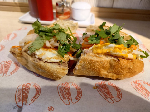 バインミー☆サンドイッチ 神保町店