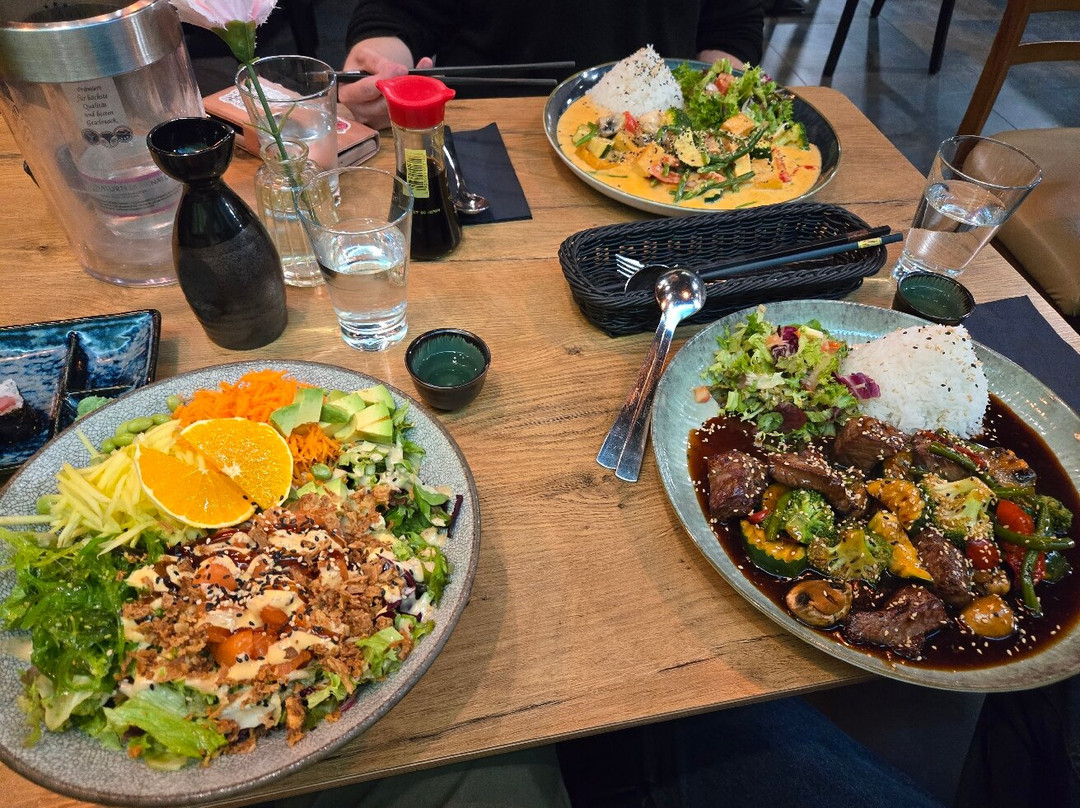 Foody Foody Restaurant