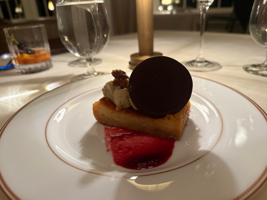 The Commodore - A Bartolotta Restaurant