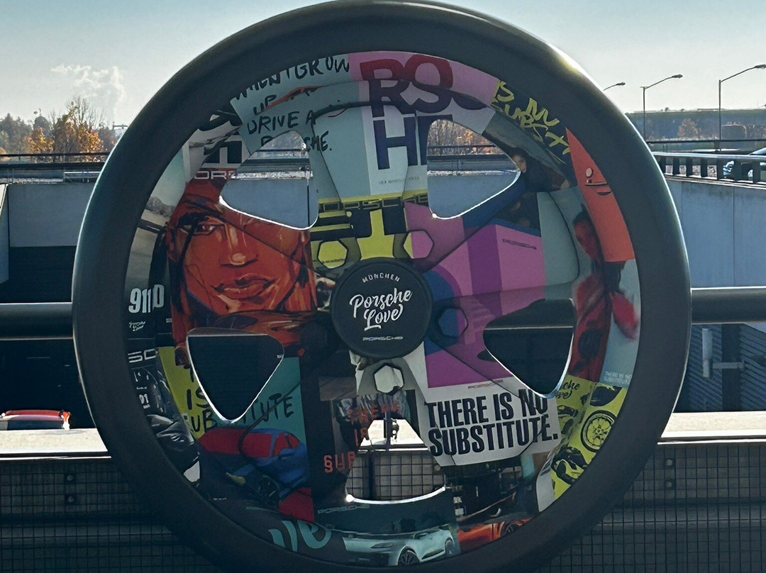 Porsche Werk Leipzig Tor 1-莱比锡必去景点