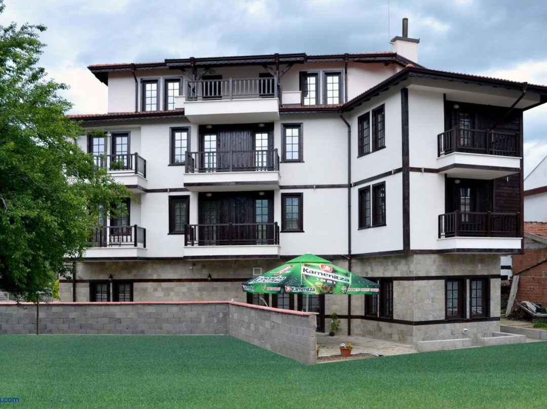 Krasteva House主图