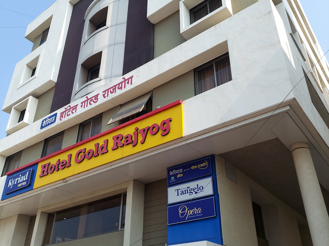 Kyriad Hotel Solapur by OTHPL主图