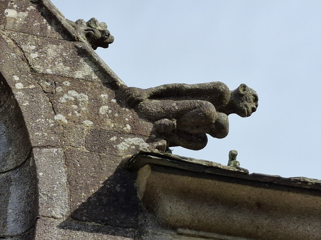 Eglise Saint-Jean-Baptiste-La Feuillee必去景点