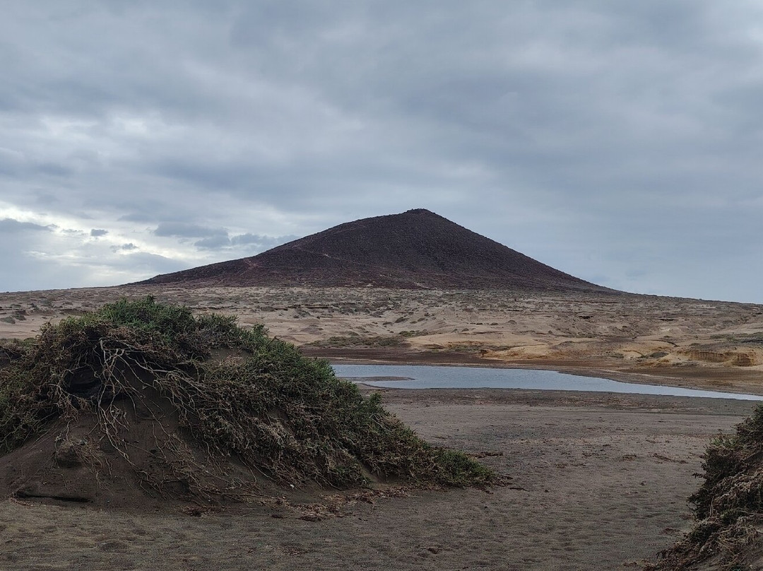 Montaña Roja-Granadilla de Abona必去景点
