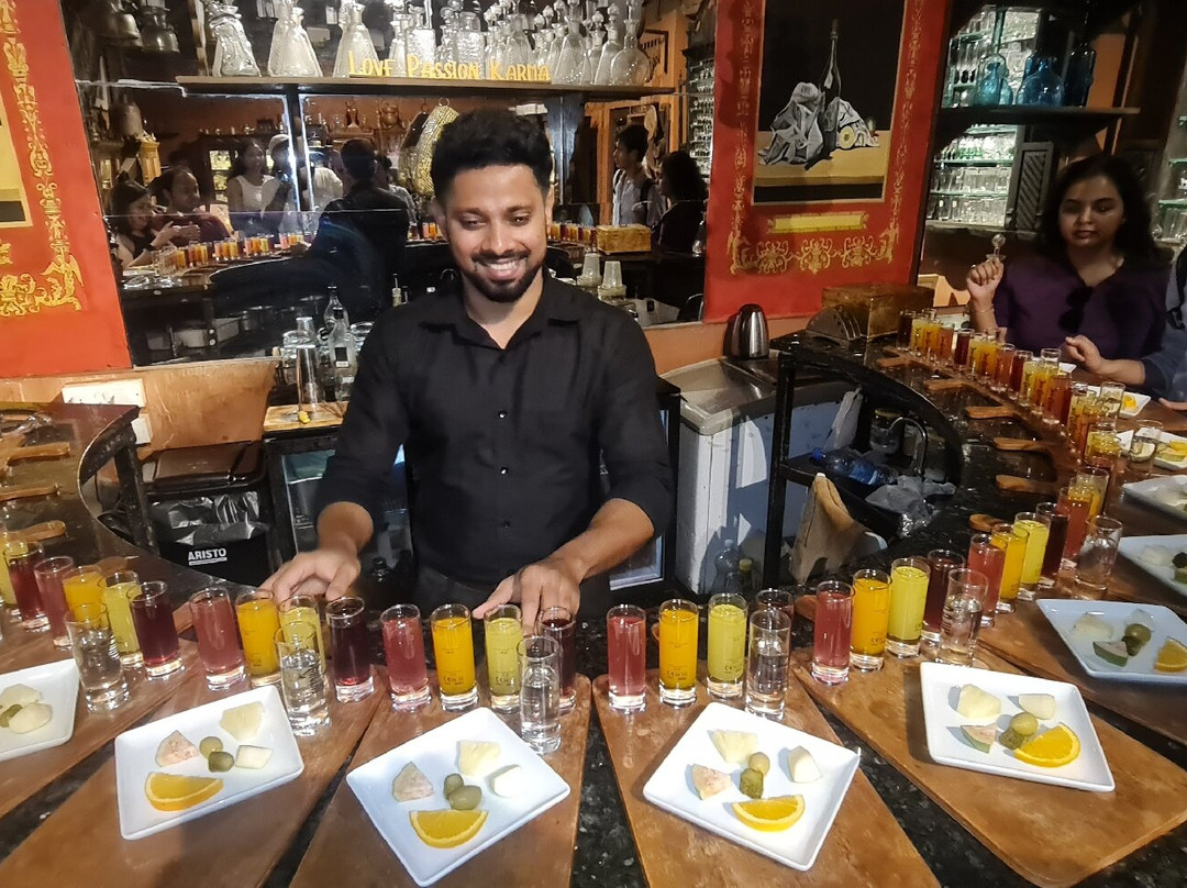 All About Alcohol-坎多林必去景点