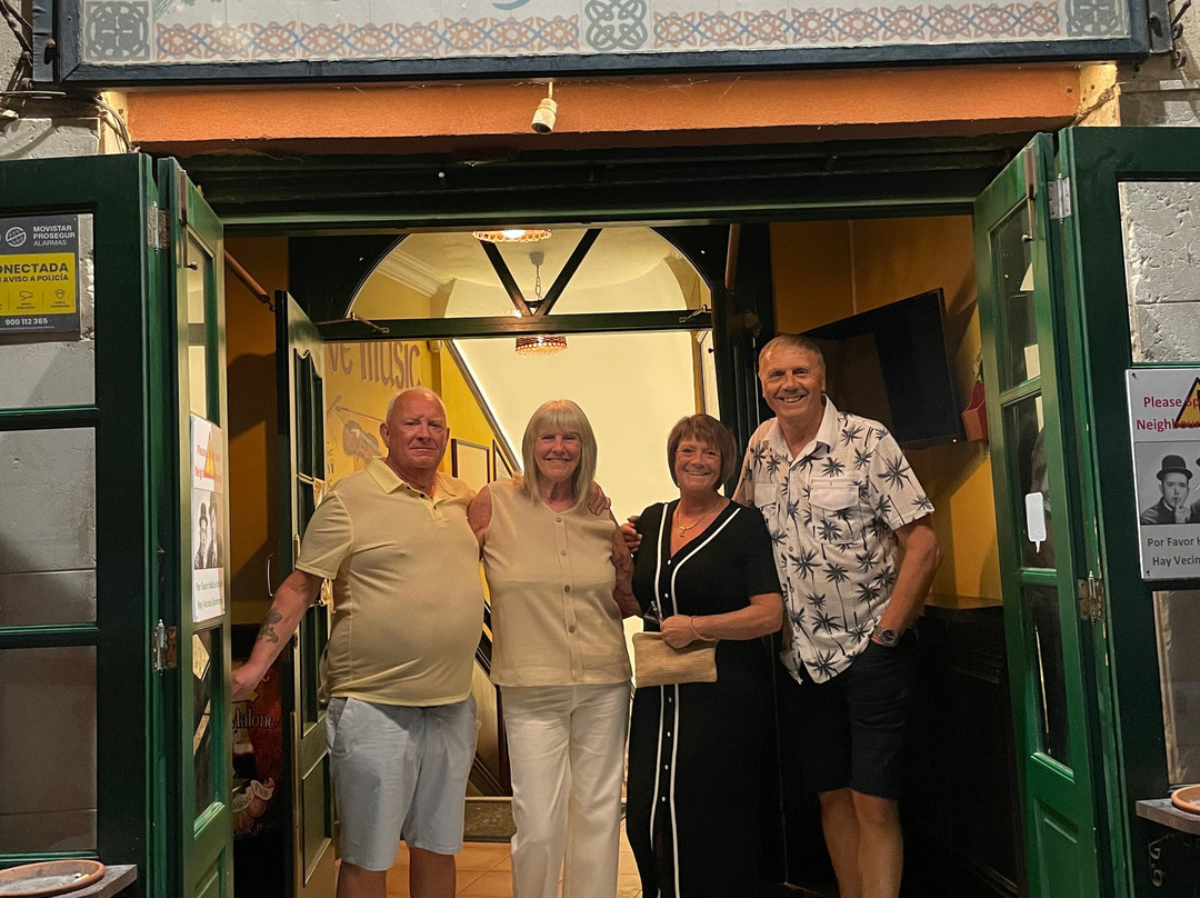 The Molly Malone-德拉克鲁兹索尔港必去景点