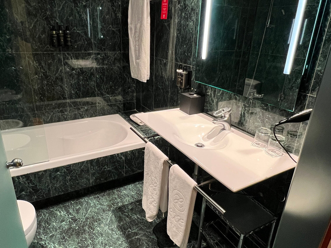 昆卡万豪AC酒店主图