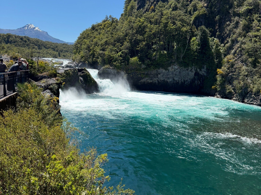 Saltos del Petrohue-巴拉斯港必去景点