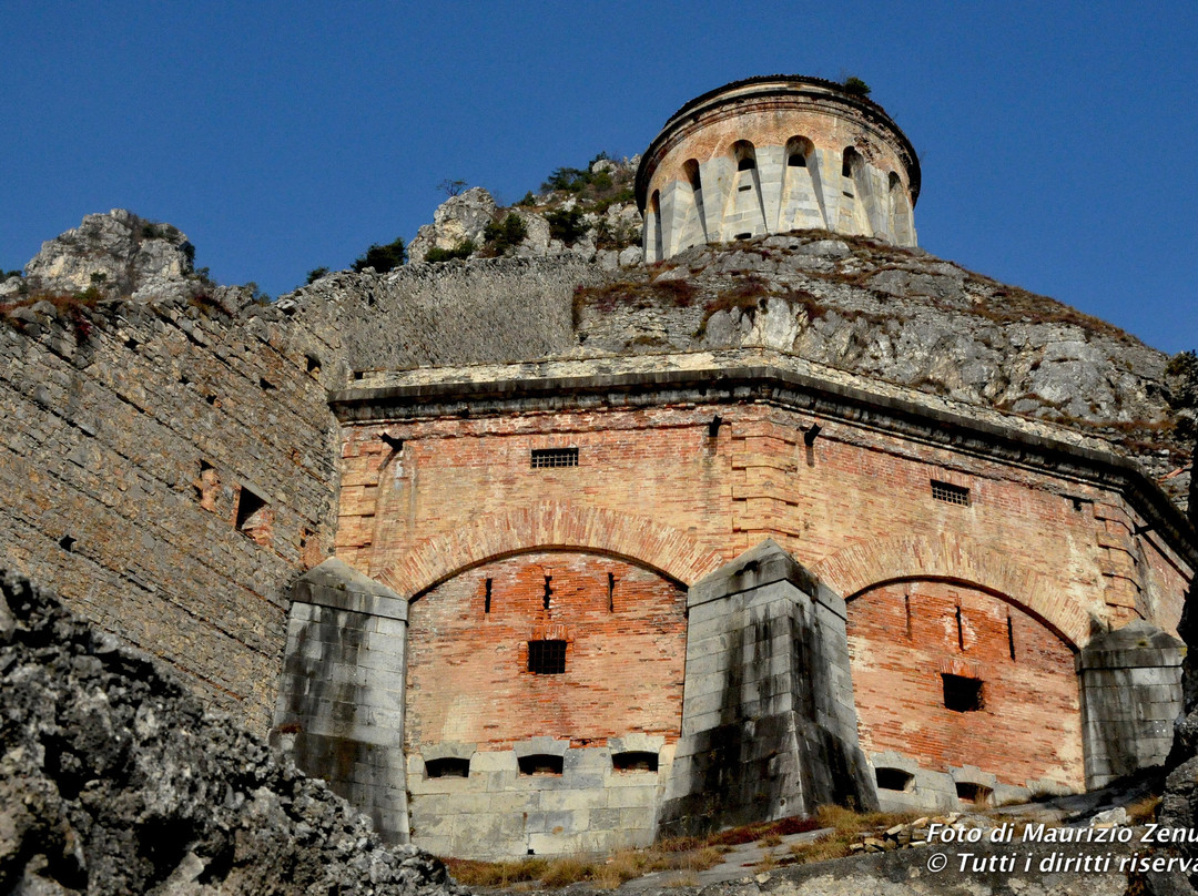 Rocca d'Anfo-Anfo必去景点