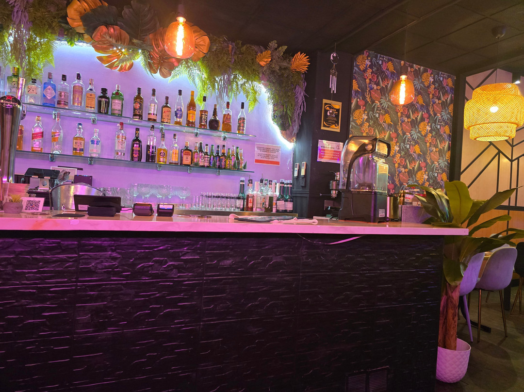 Pistazi Gastrolounge