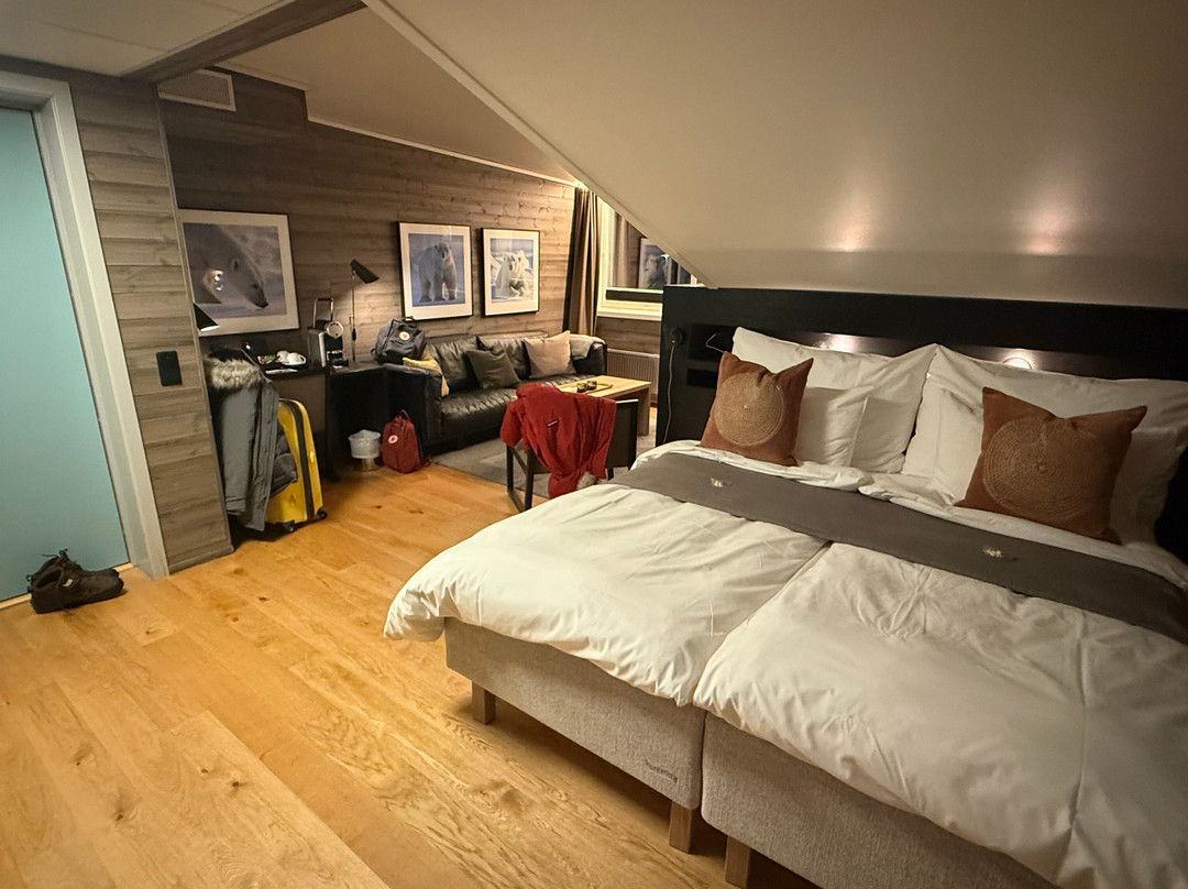 斯瓦尔巴住宿酒店主图