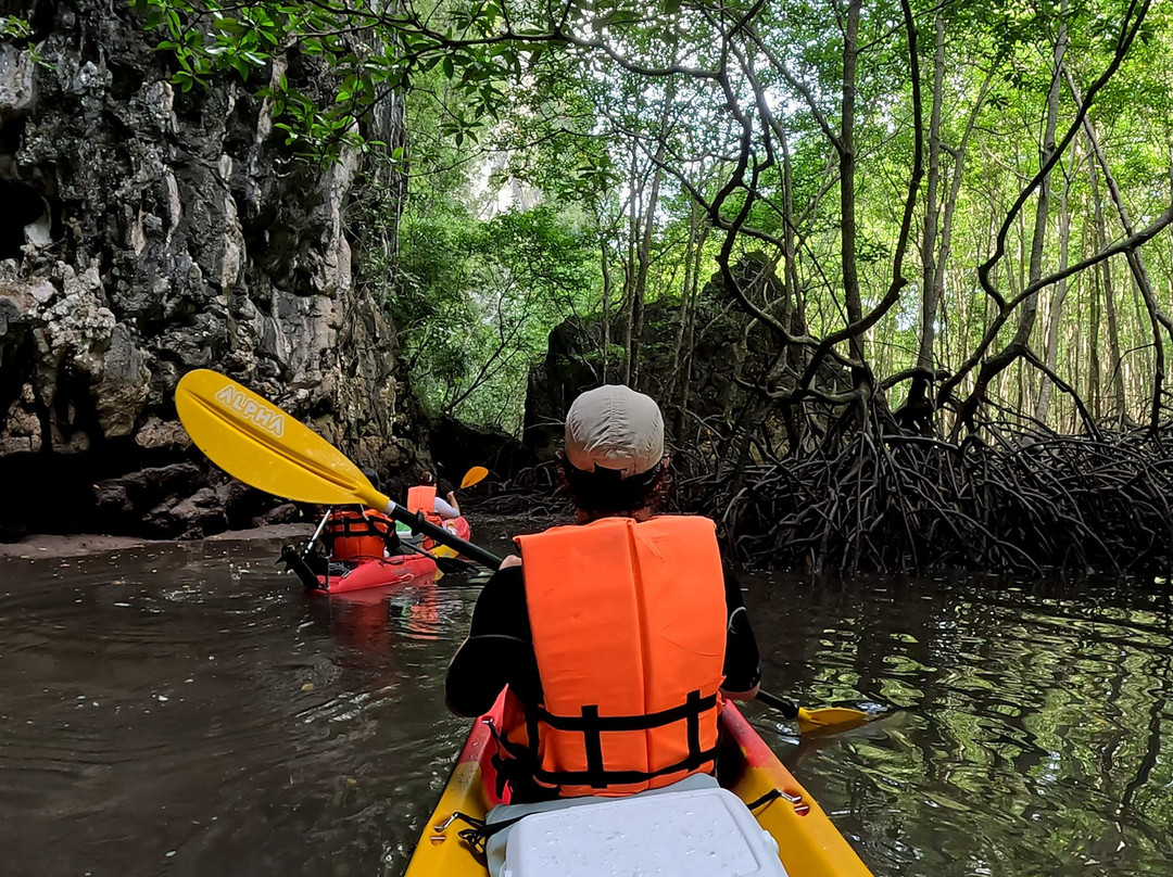 Karst Aways. Krabi Kayak Tour-Nong Thale必去景点