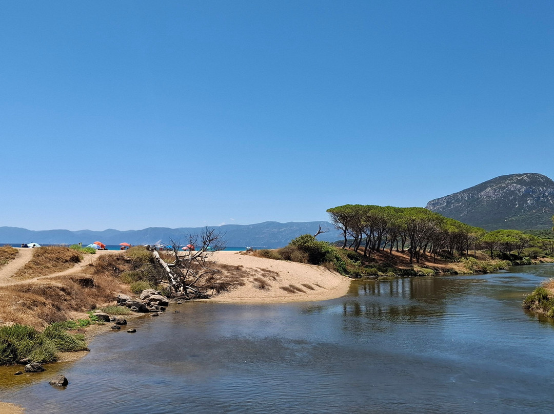 Stagno Petrosu-奥罗塞必去景点