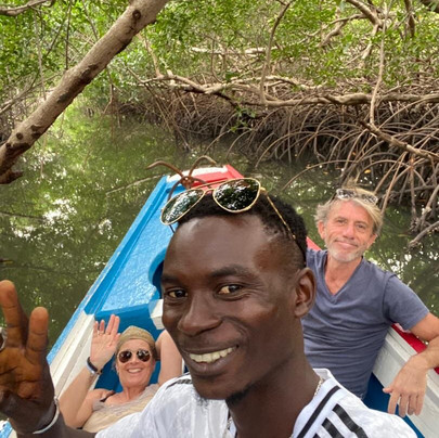 Ibou piroguier et guide touristique-开普史基林必去景点