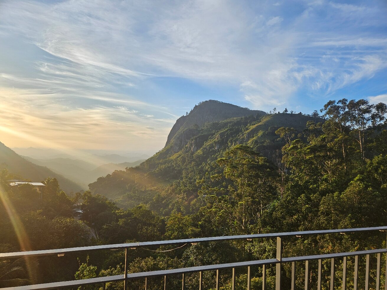 Hide-Ella Hotel & Resort-官方