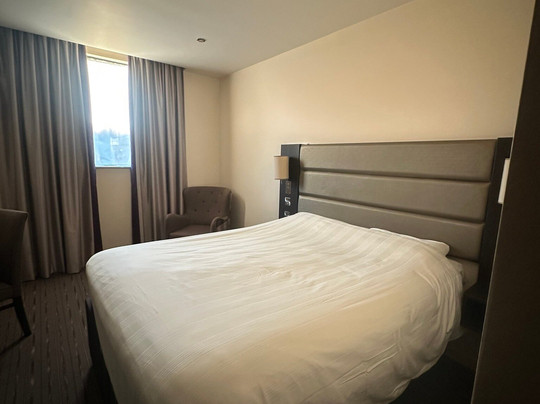 Premier Inn Staines-upon-Thames hotel主图