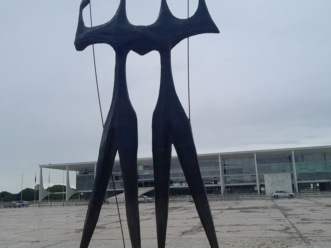 Praca dos Tres Poderes-巴西利亚必去景点