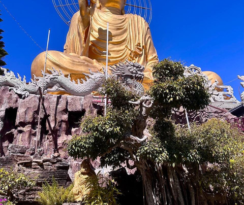 大叻金佛像-大勒必去景点