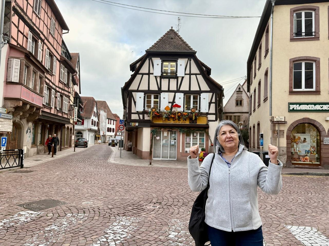 Place du Marche-奥贝奈必去景点