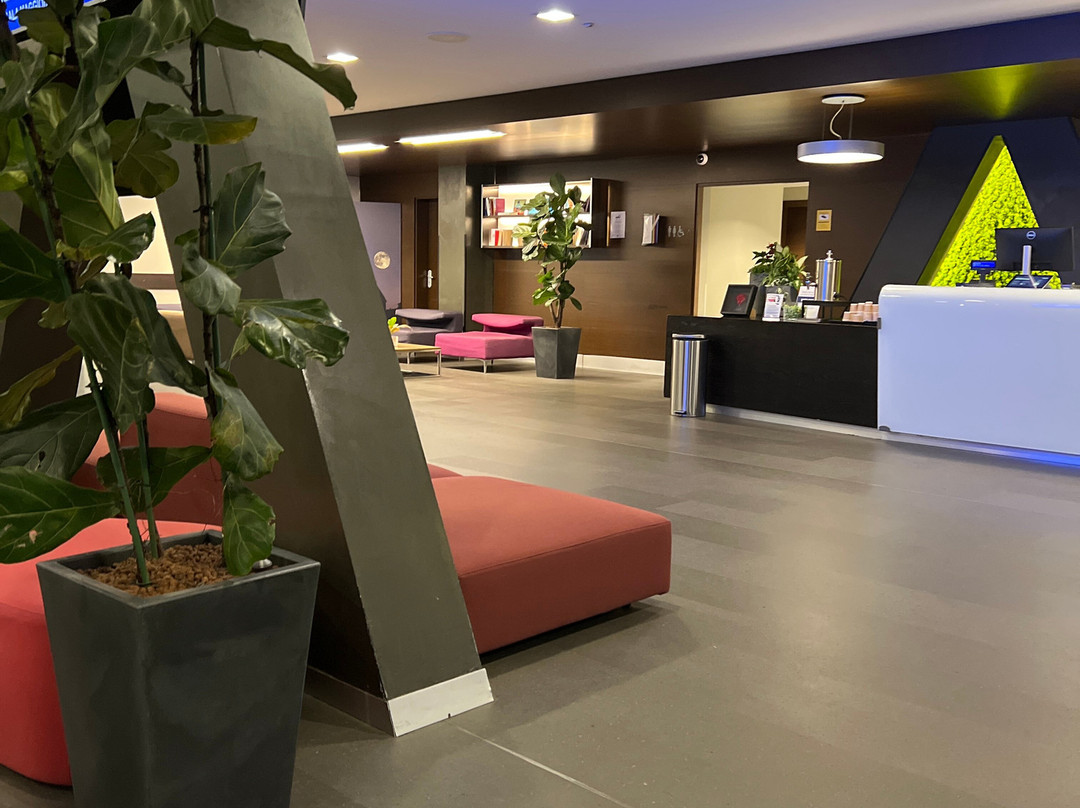 NH欧瑞欧阿尔赛瑞欧酒店主图