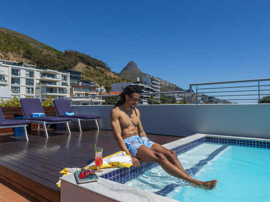 Home Suite Hotels Sea Point主图