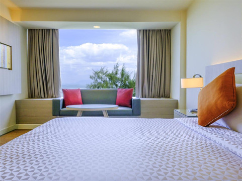 槟城海滩美居酒店主图