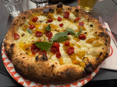 0 Re Ra Pizza Varcaturo