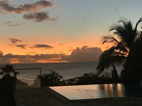 Chambre d'Hotes "Villa Rayon Vert"主图