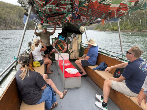 Captain Sponges Magical Oyster Tours-Pambula必去景点