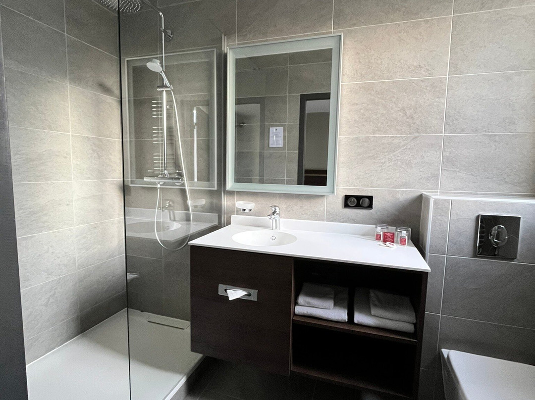 布里斯托尔酒店主图