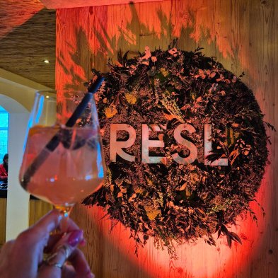 雷斯尔度假村-官方