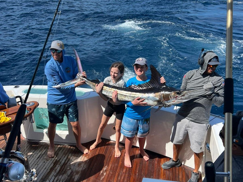 Lands End Charters-卡波圣卢卡斯必去景点