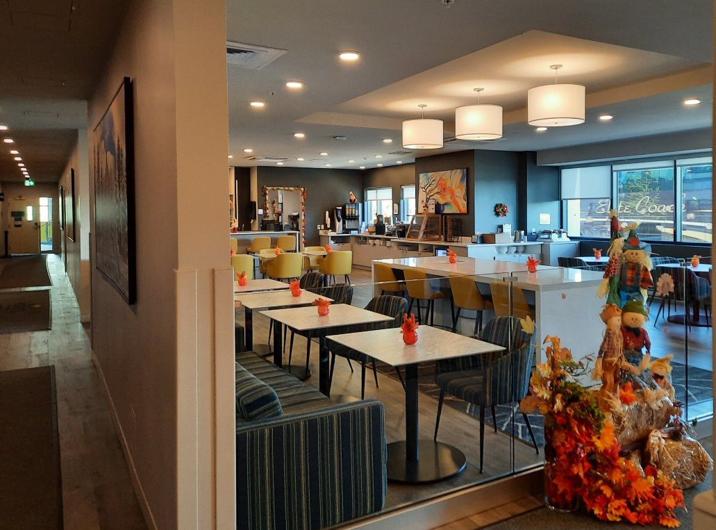 Microtel Inn & Suites Montreal Airport-Dorval QC-浴室