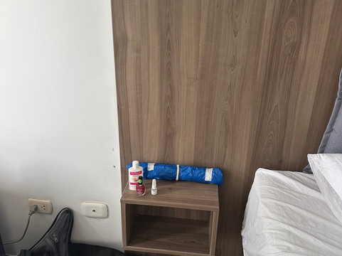 海滩阁楼酒店主图