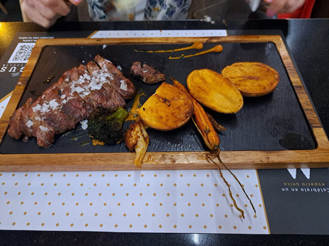 Gastro Bar Agus Orihuela