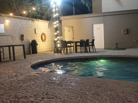 蒙特雷机场温德姆花园酒店主图