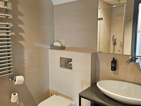 花园客房酒店主图