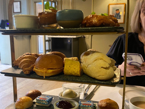 温恩德比斯特温彻斯特酒店主图