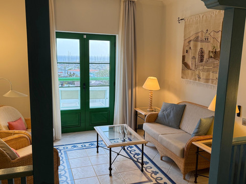 兰萨罗特火山酒店主图